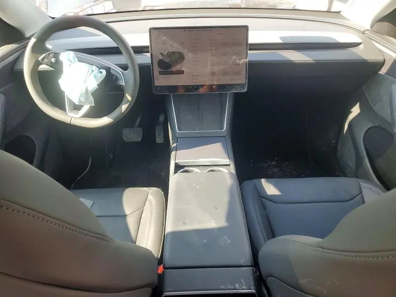 2026 TESLA MODEL Y   