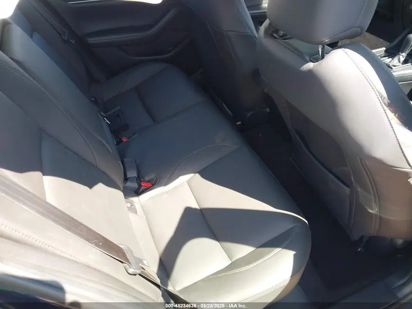 2022 MAZDA MAZDA3 SELECT