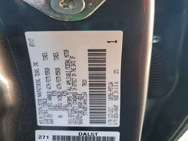 2017 TOYOTA TUNDRA CREWMAX LIMITED  