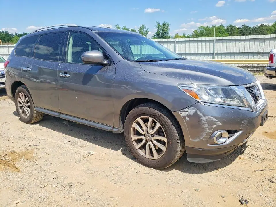 2015 NISSAN PATHFINDER SV  
