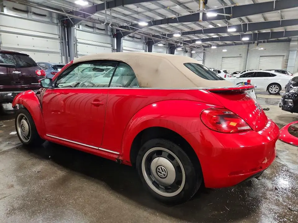 2013 VOLKSWAGEN BEETLE   