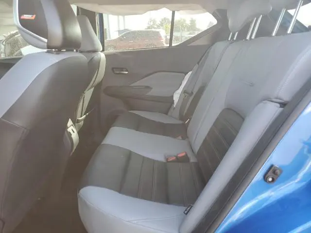 2023 NISSAN KICKS SR  