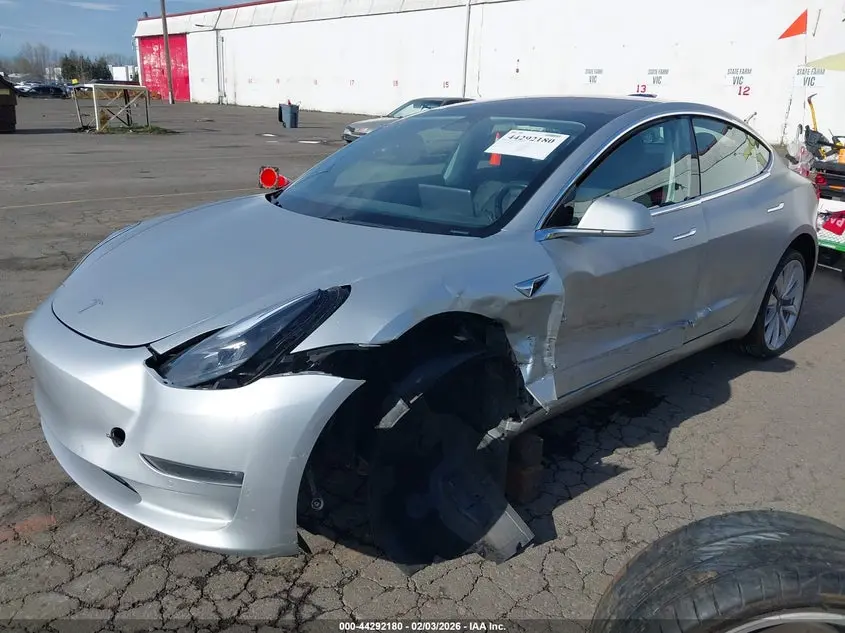 2018 TESLA MODEL 3 LONG RANGE/PERFORMANCE