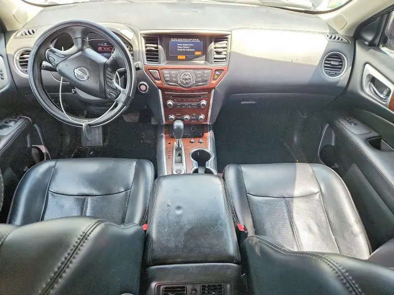 2017 NISSAN PATHFINDER PLATINUM  