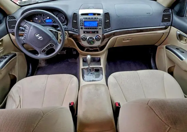 2010 HYUNDAI SANTA FE GLS  