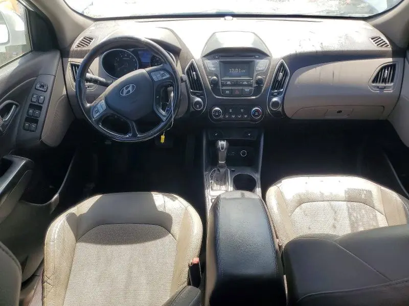2015 HYUNDAI TUCSON SE  
