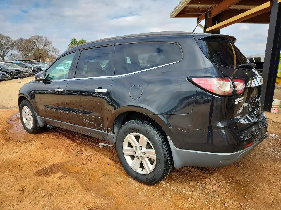 2014 CHEVROLET TRAVERSE LT  