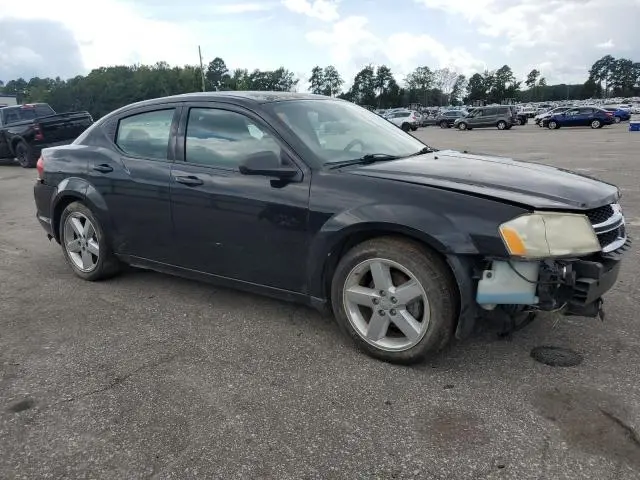 2013 DODGE AVENGER SE  