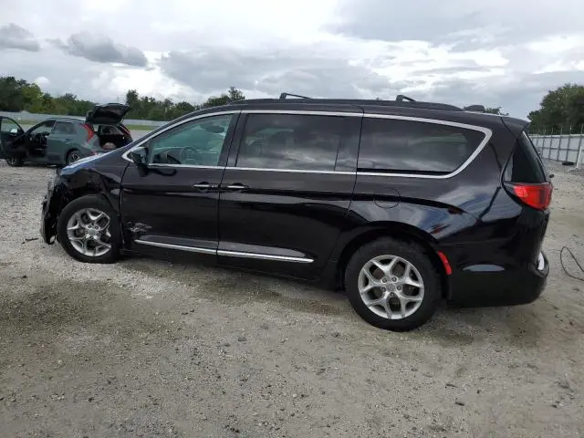 2017 CHRYSLER PACIFICA TOURING L  