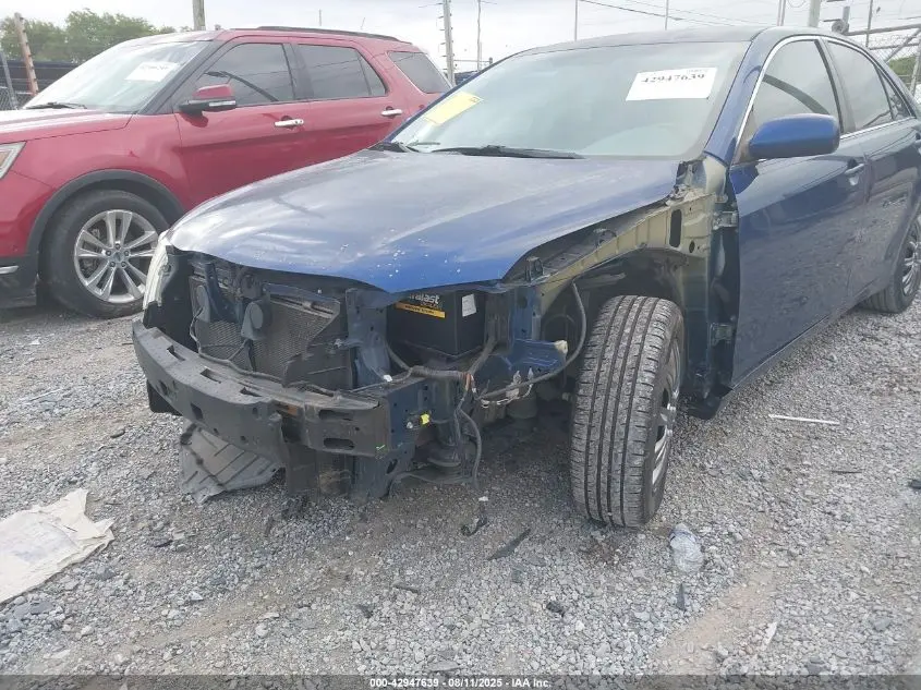 2011 TOYOTA CAMRY LE