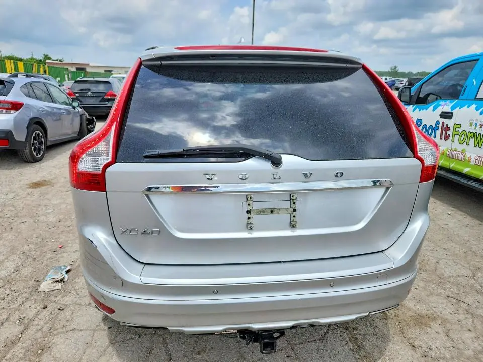 2014 VOLVO XC60 3.2  