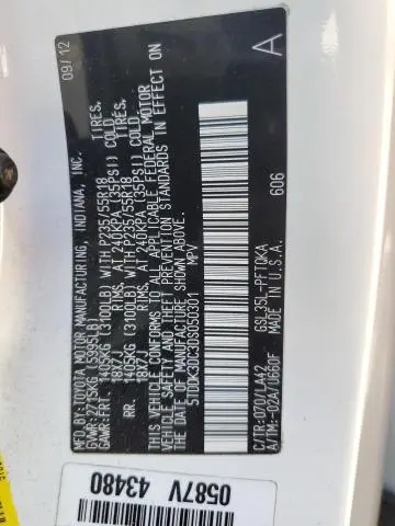 2013 TOYOTA SIENNA XLE  