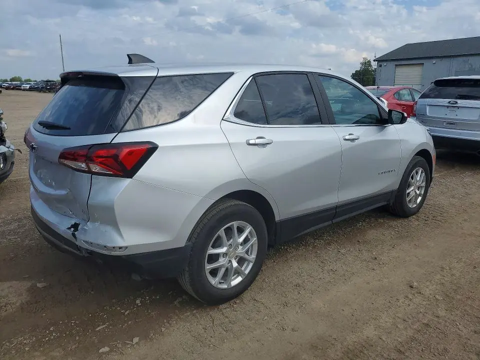 2022 CHEVROLET EQUINOX LT  