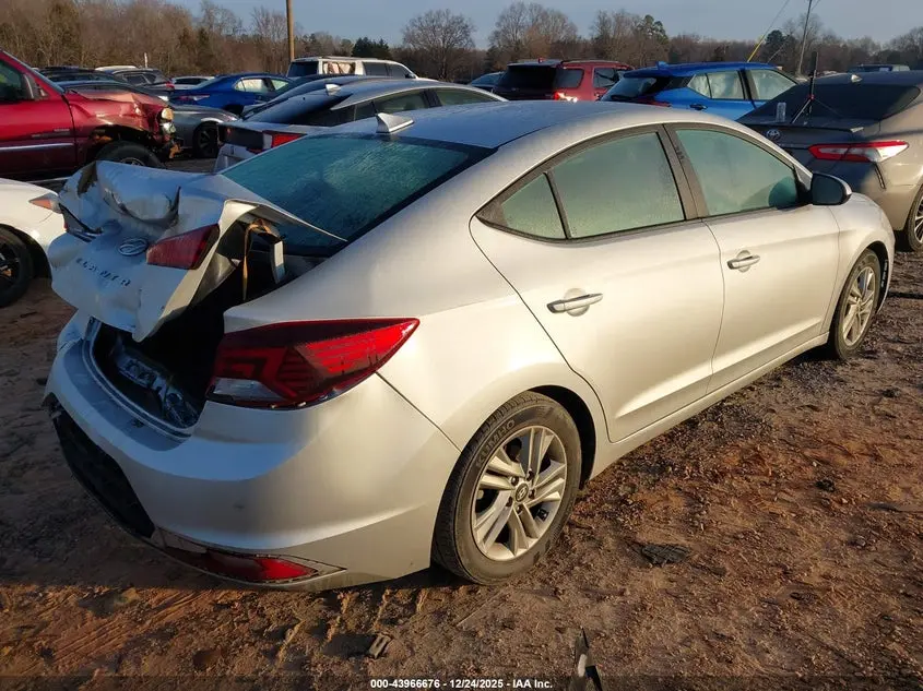 2019 HYUNDAI ELANTRA SEL