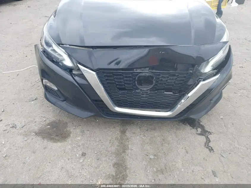 2021 NISSAN ALTIMA SV FWD