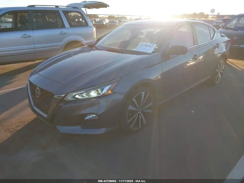 2020 NISSAN ALTIMA SR INTELLIGENT AWD