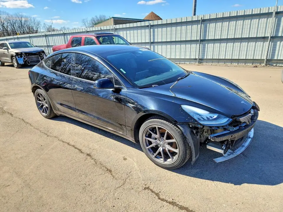 2019 TESLA MODEL 3   