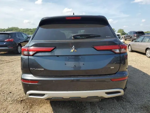 2024 MITSUBISHI OUTLANDER SE  