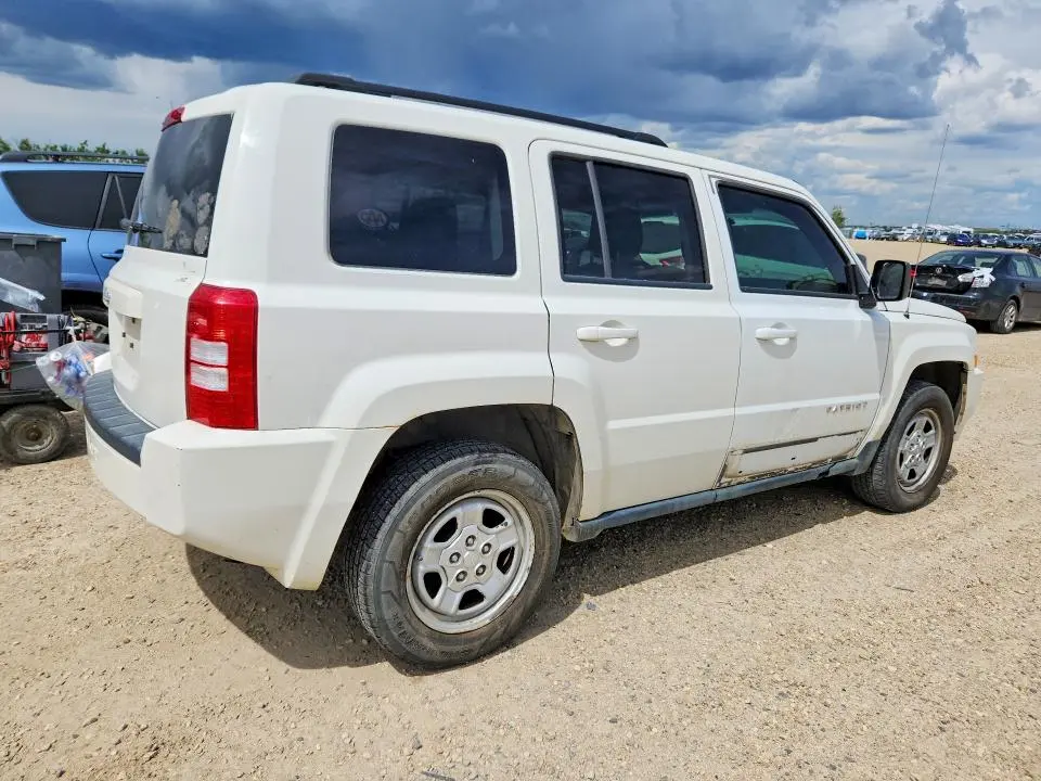 2010 JEEP PATRIOT SPORT  