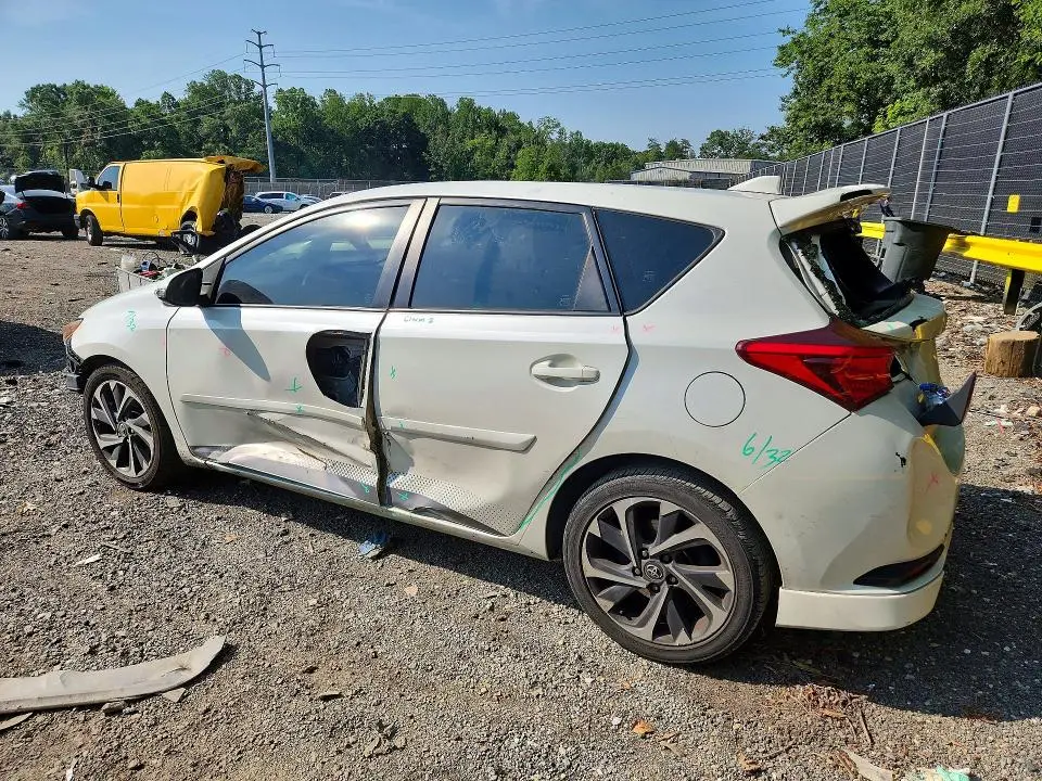 2017 TOYOTA COROLLA IM BASE  