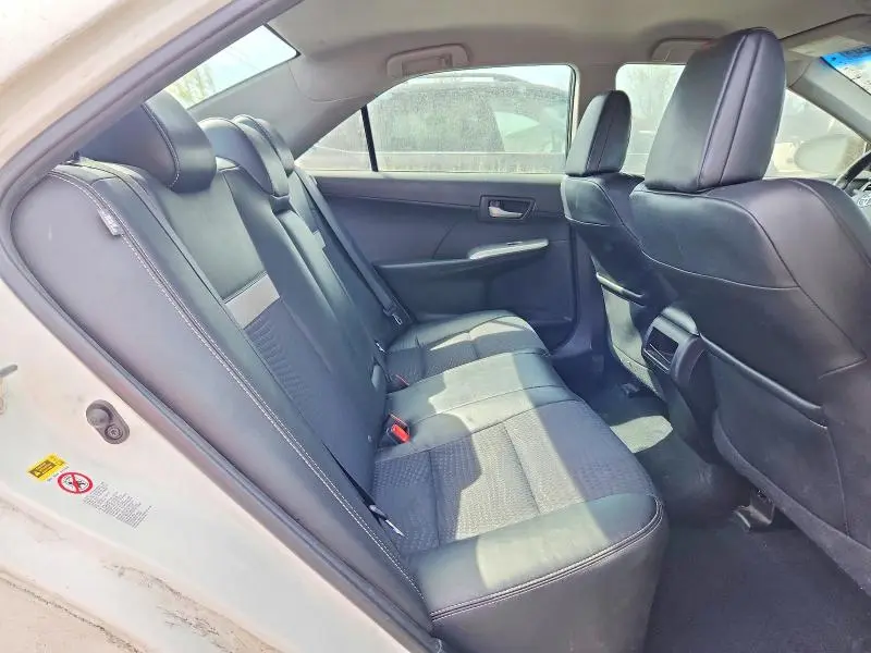 2012 TOYOTA CAMRY SE  