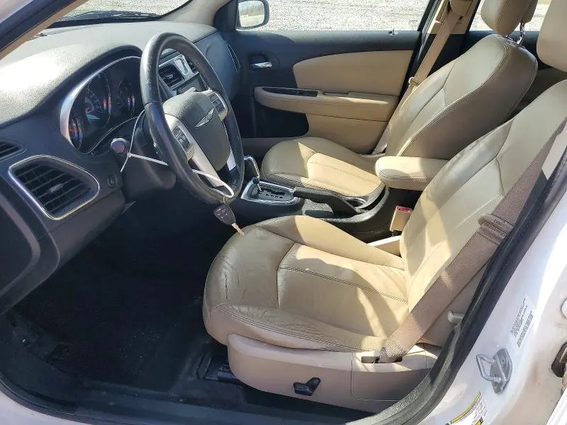 2011 CHRYSLER 200 LIMITED  