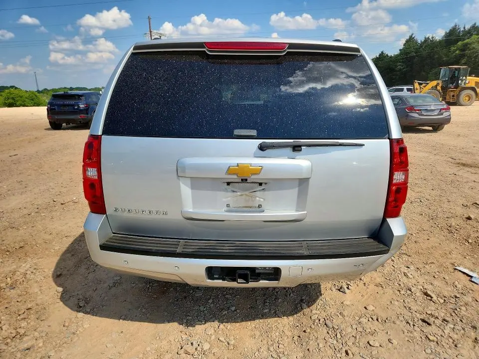 2014 CHEVROLET SUBURBAN K1500 LT  