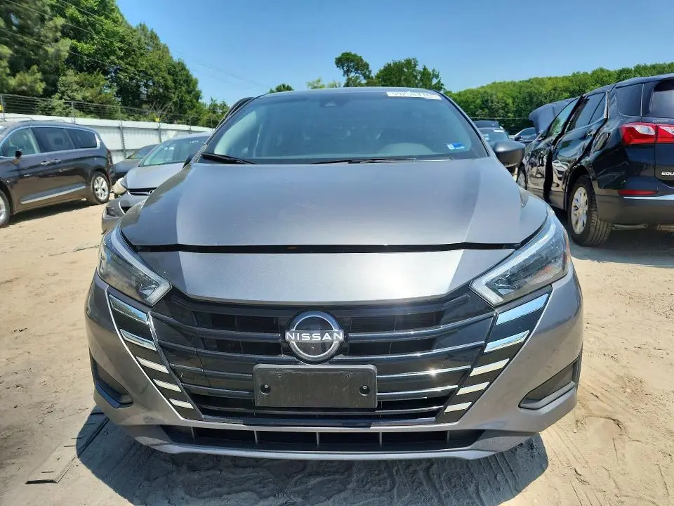 2025 NISSAN VERSA S  