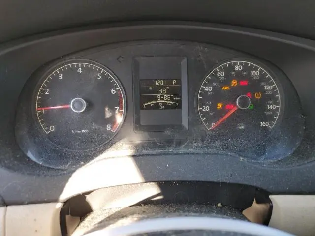 2011 VOLKSWAGEN JETTA SE  