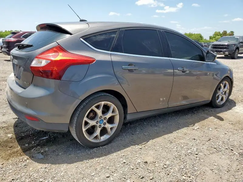 2012 FORD FOCUS TITANIUM  