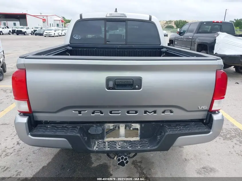 2016 TOYOTA TACOMA  