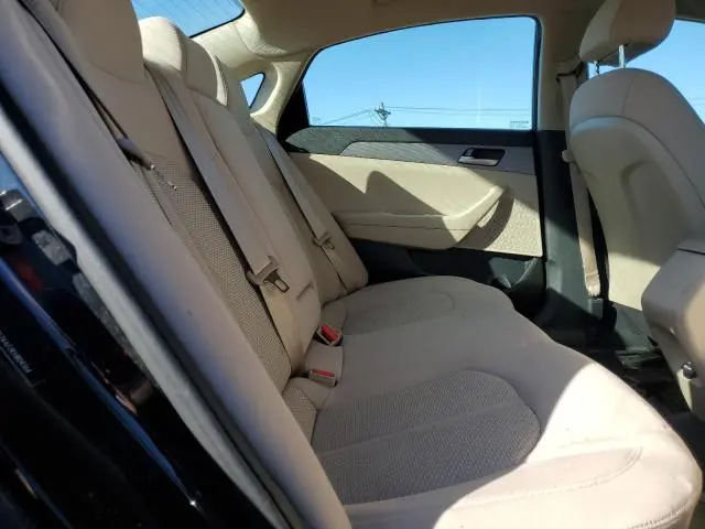 2019 HYUNDAI SONATA SE  