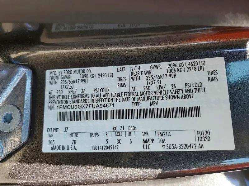 2015 FORD ESCAPE SE  