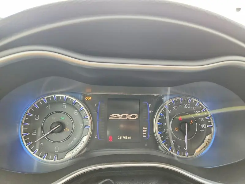2015 CHRYSLER 200 LIMITED  