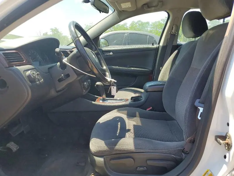 2011 CHEVROLET IMPALA LT  