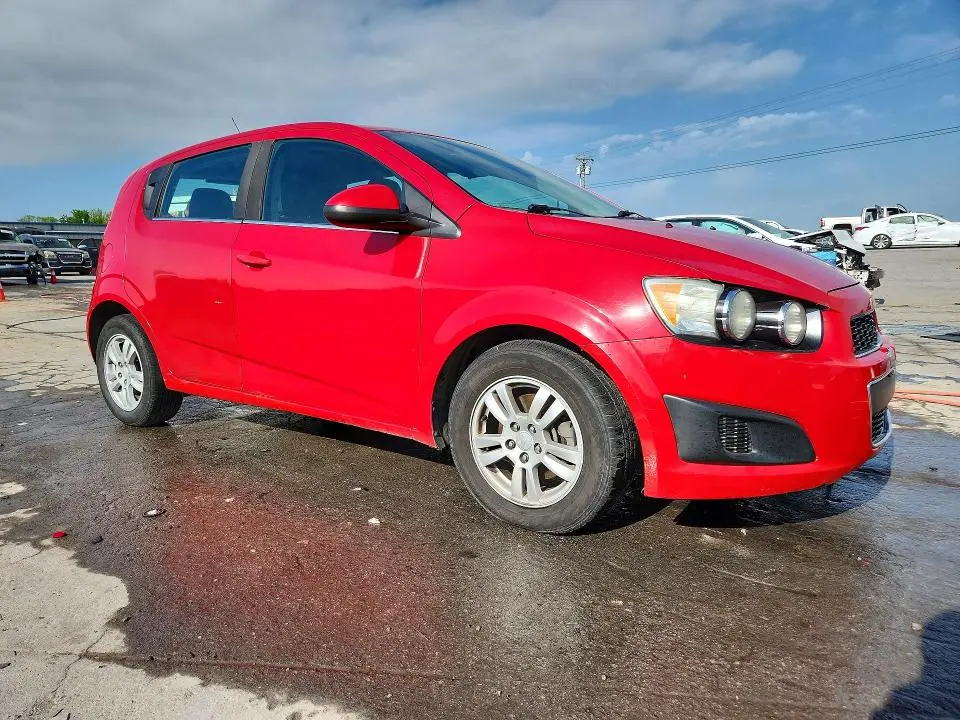 2013 CHEVROLET SONIC LT  