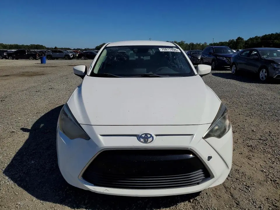 2018 TOYOTA YARIS IA BASE  