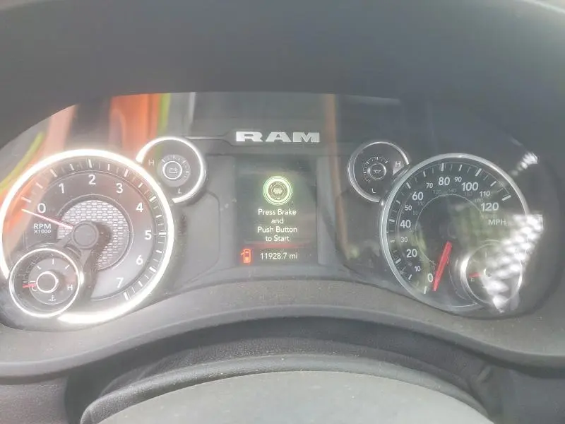 2024 RAM 2500 TRADESMAN  