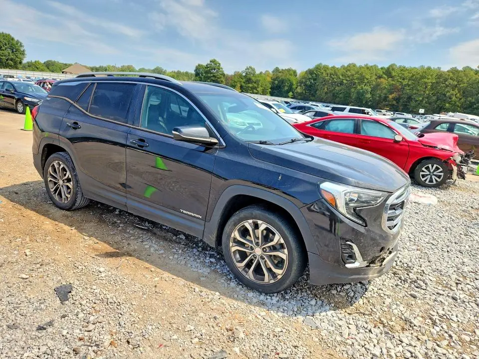 2018 GMC TERRAIN SLT  
