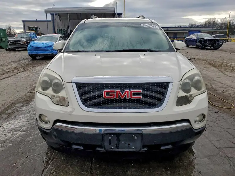 2011 GMC ACADIA SLT-1  