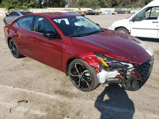 2023 NISSAN ALTIMA SR  