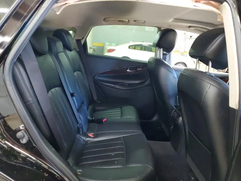 2017 INFINITI QX50 BASE  