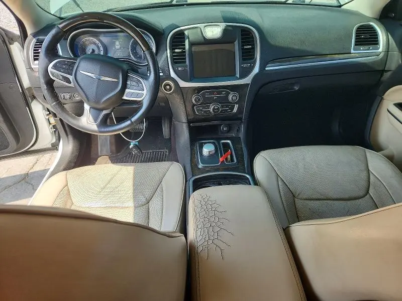 2017 CHRYSLER 300C   