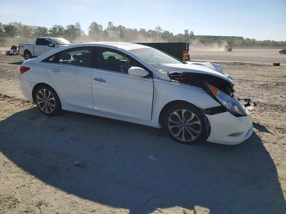 2013 HYUNDAI SONATA SE 2.0T  