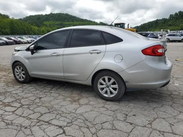 2013 FORD FIESTA SE  