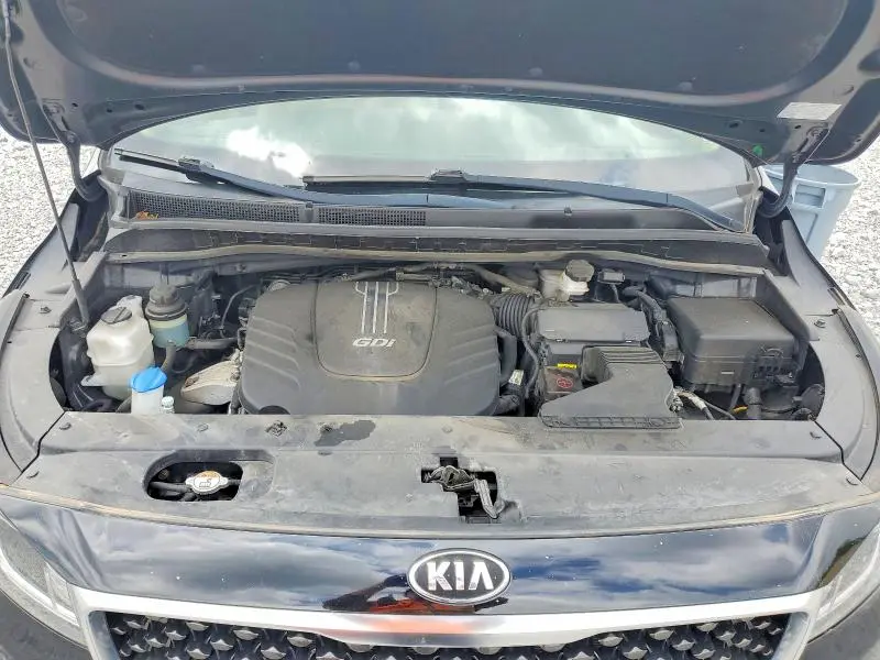 2018 KIA SEDONA LX  