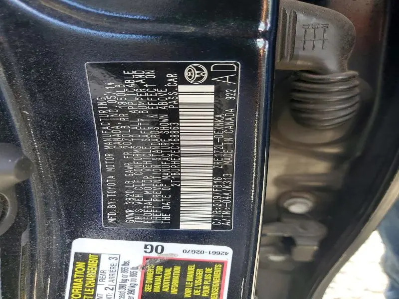 2014 TOYOTA COROLLA LE PLUS  