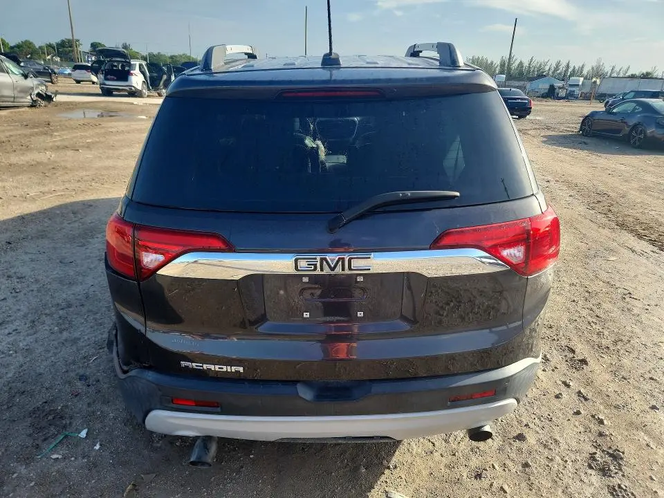 2017 GMC ACADIA SLT-1  
