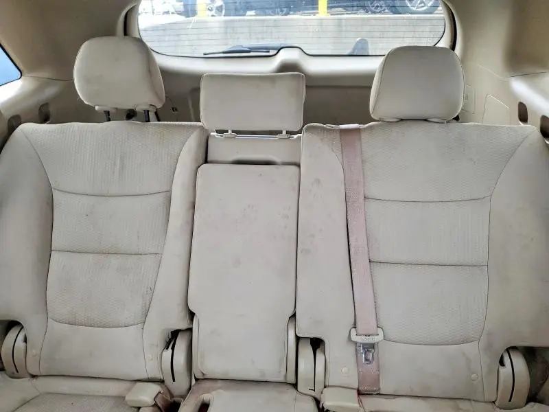2012 KIA SORENTO LX  