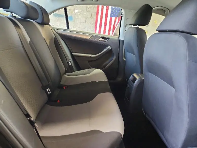 2017 VOLKSWAGEN JETTA S  